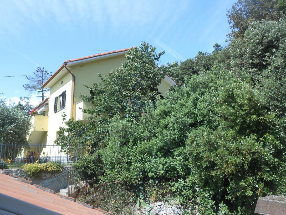 La Mansardina Apartamento Vezzi Portio Exterior foto